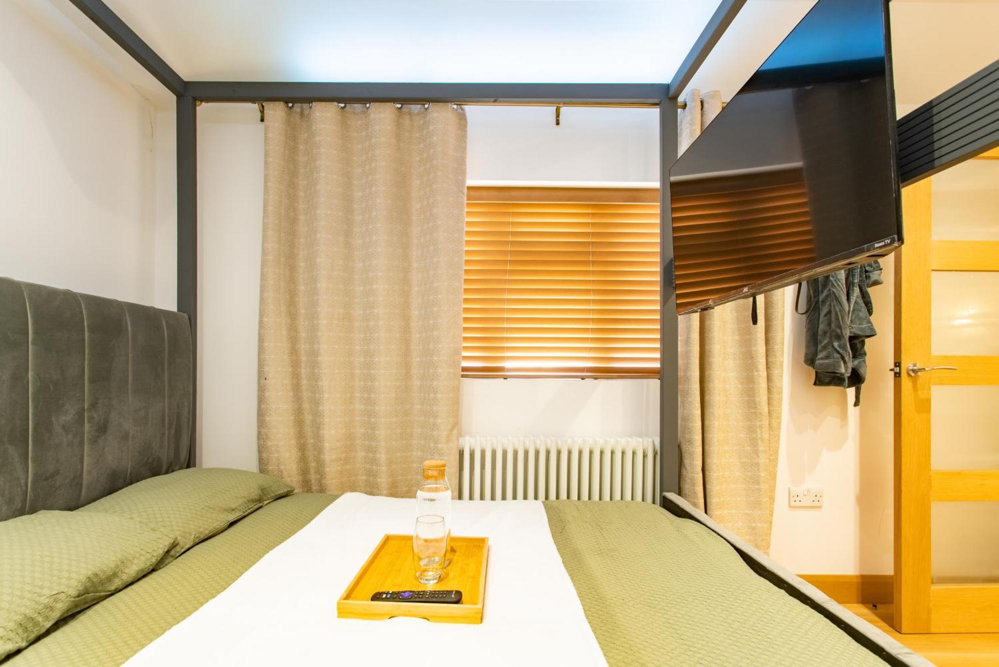 Modern 2Bed Pad W/ Hot Tub Villa Barking  Luaran gambar